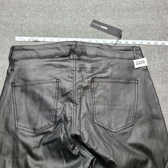 Fashion Nova Pants Womens 1X Flare Faux‎ Leather High Rise Stretch 70s Flared - Picture 10 of 11